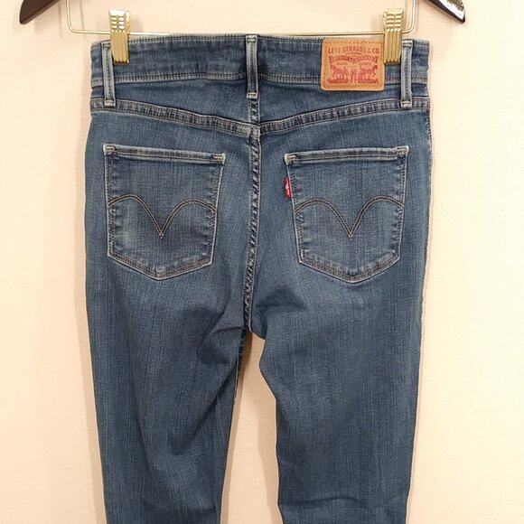 Levi's Classic Mid Rise Skinny Jeans - Picture 2 of 8